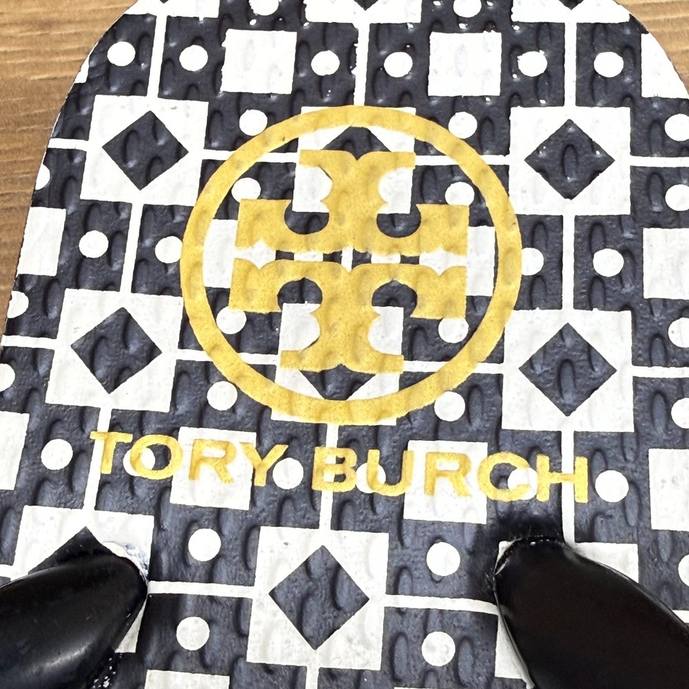 Tory Burch Flip Flop Thong Sandals Womens 6 Black White Geometric Travel Resort - Picture 10 of 10